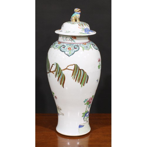 262 - A large 19th century famille rose ovoid vase and cover, painted in in polychrome enamels with flower... 