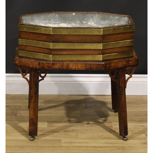 1939 - An early George III brass mounted mahogany wine cooler, in the manner of William Hallett, removable ... 