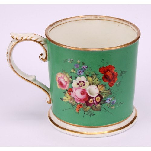 44 - An English porcelain porter mug, painted with a view of Worcester Cathedral, within a gilt border on... 