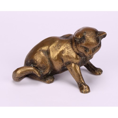 1185 - An Austrian cabinet bronze, of a playful cat, 9cm long, c.1900