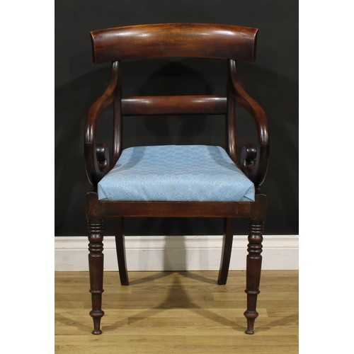 1268 - A set of six George IV mahogany bar-back dining chairs, comprising four side chairs and a pair of ca... 