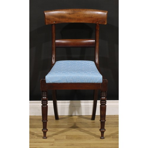 1268 - A set of six George IV mahogany bar-back dining chairs, comprising four side chairs and a pair of ca... 