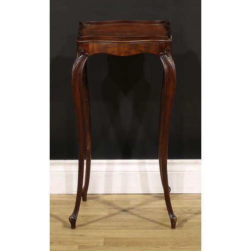 1485 - A 19th century mahogany urn or kettle stand, in the French Hepplewhite taste, 63cm high, the top 30.... 