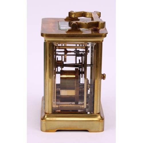 1881 - An early 20th century lacquered brass carriage timepiece, of squat proportions, 5.5cm rectangular en... 