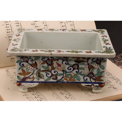 236 - A Japanese porcelain rectangular bonsai trough, decorated in polychrome and gilt, 24cm wide, Meiji p... 