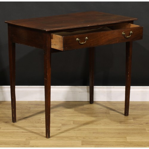 1401 - A George III mahogany side table, rectangular top above a long frieze drawer, tapered square legs, 7... 