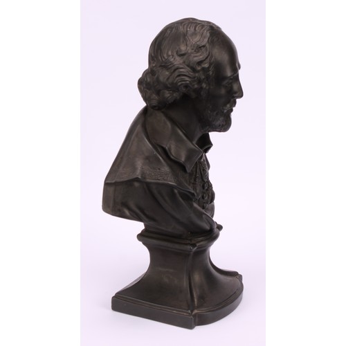 22 - An English black basalt portrait bust, William Shakespeare, titled to verso, plinth base, 23.5cm hig... 