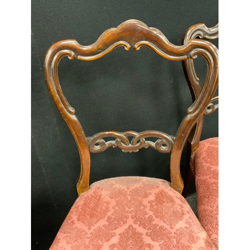 123 - A set of four 19th century balloon back dining chairs, and a mahogany drop-leaf dining table, the ch... 