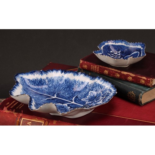 48A - A large Bow leaf shaped dish, painted in dark blue with vine, 19.5cm wide, pseudo-Chinese four-chara... 