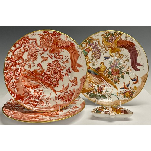 28 - A pair of Royal Crown Derby Red Aves shaped circular dinner plates, 27cm, printed marks, seconds; an... 