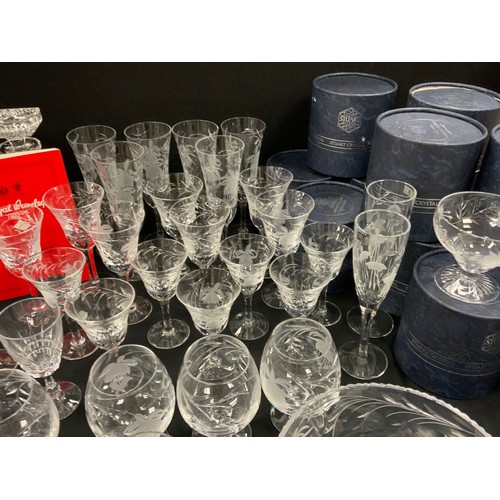 43 - Glass - Royal Brierley ‘Fuchsia’ glass ware including; a set of six champagne flutes, a set of eight... 