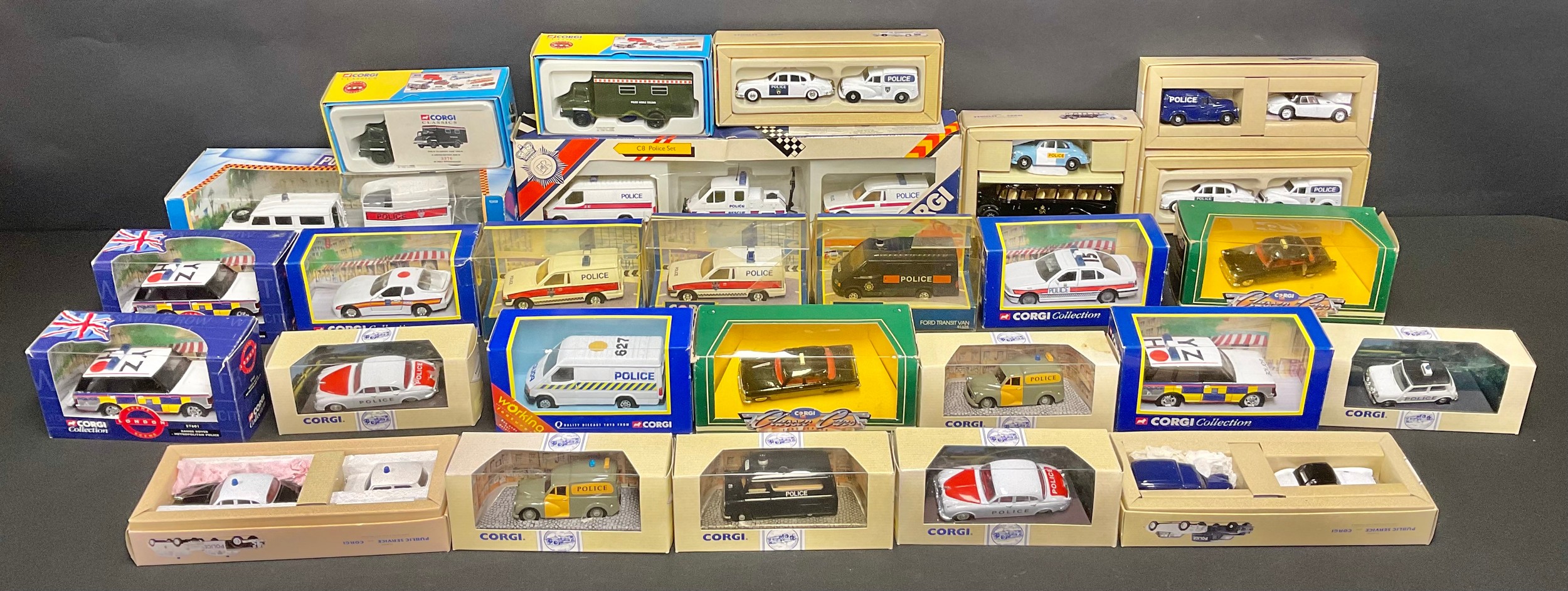 A Corgi Classics die-cast scale model, Police Mobile Column, Thames ...