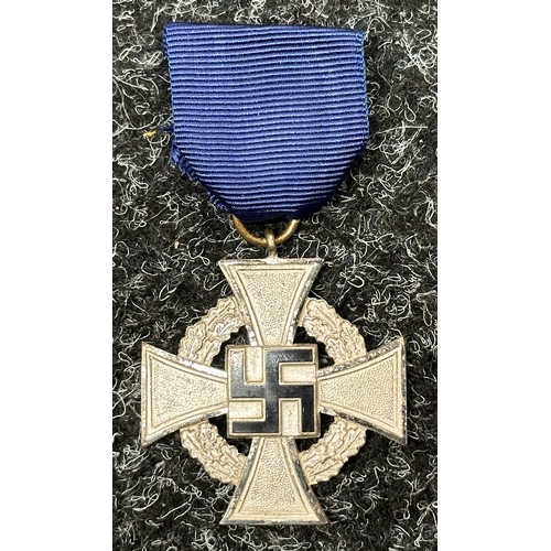 2070 - WW2 Third Reich Treue Dienst Ehrenzeichen, 25 Jahre - Faithful Service Award, 25 years. Complete wit... 