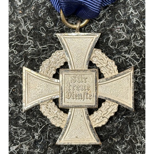 2070 - WW2 Third Reich Treue Dienst Ehrenzeichen, 25 Jahre - Faithful Service Award, 25 years. Complete wit... 