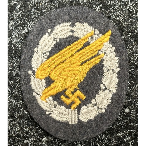 2072 - WW2 Third Reich Fallschirmschützenabzeichen der Luftwaffe - Luftwaffe Paratroopers Badge active serv... 