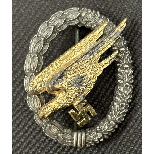 2073 - WW2 Third Reich Fallschirmschützenabzeichen der Luftwaffe - Luftwaffe Paratroopers Badge. Maker mark... 