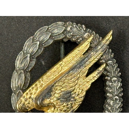 2073 - WW2 Third Reich Fallschirmschützenabzeichen der Luftwaffe - Luftwaffe Paratroopers Badge. Maker mark... 