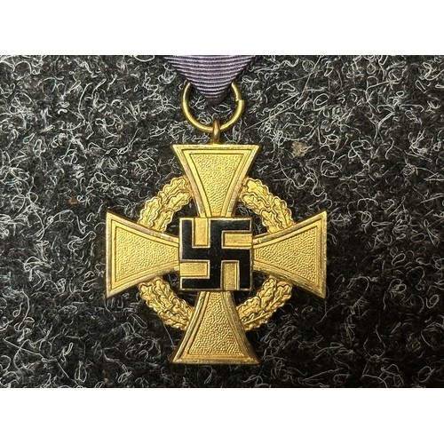 2074 - WW2 Third Reich Treue Dienst Ehrenzeichen, 40 Jahre - Faithful Service Award, 40 years. Complete wit... 