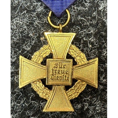 2074 - WW2 Third Reich Treue Dienst Ehrenzeichen, 40 Jahre - Faithful Service Award, 40 years. Complete wit... 