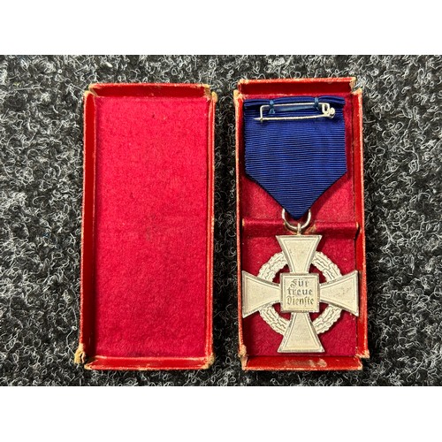 2076 - WW2 Third Reich Cased Treue Dienst Ehrenzeichen, 25 Jahre - Faithful Service Award, 25 years. Comple... 