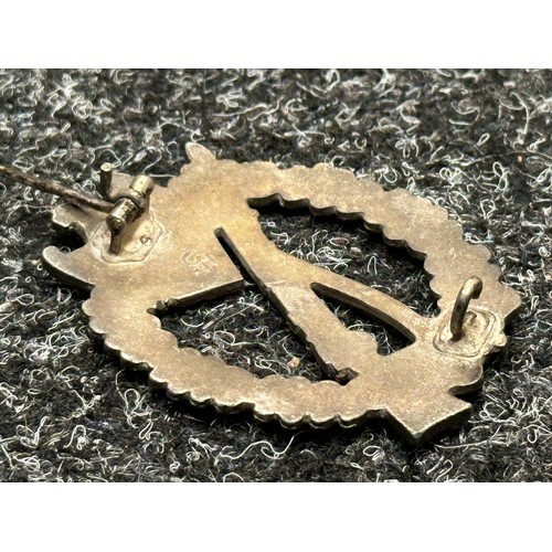 2080 - WW2 Third Reich Infanterie Sturmabzeichen in Silber - Infantry Assault Badge in Silver. Maker marked... 