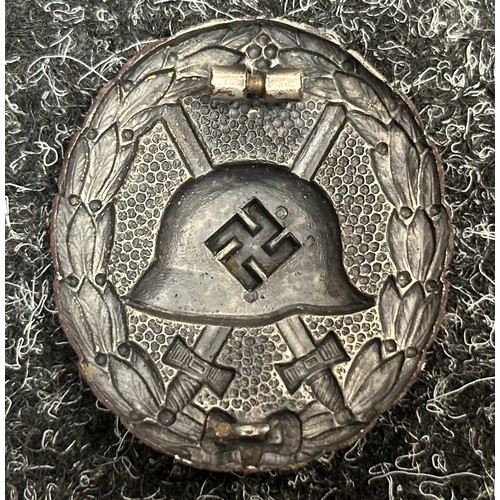 2081 - WW2 Third Reich Verwundetenabzeichen Condor Legion in Silber - Legion Condor Wound Badge in Silver. ... 