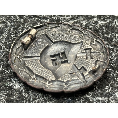 2081 - WW2 Third Reich Verwundetenabzeichen Condor Legion in Silber - Legion Condor Wound Badge in Silver. ... 