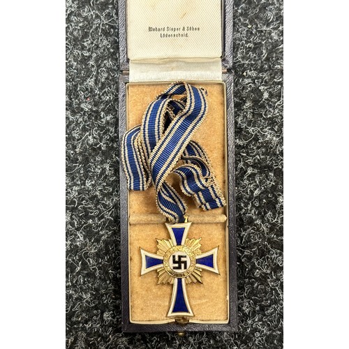 2084 - WW2 Third Reich Ehrenkreuz der Deutsche Mutter Erste Stufe - Mother's Cross 1st Class (Gold). Comple... 