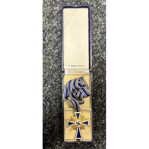 2085 - WW2 Third Reich Ehrenkreuz der Deutsche Mutter Erste Stufe - Mother's Cross 1st Class (Gold). Comple... 