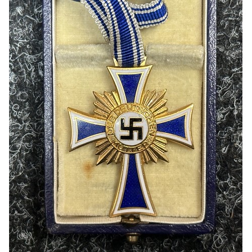 2085 - WW2 Third Reich Ehrenkreuz der Deutsche Mutter Erste Stufe - Mother's Cross 1st Class (Gold). Comple... 