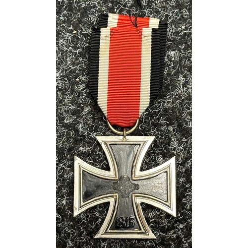 2095 - 1957 Pattern Iron Cross 2nd class 1939. Complete with original wartime ribbon. Post war re-issue ver... 