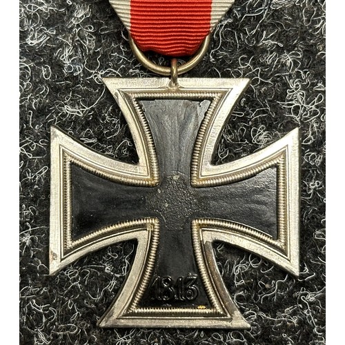 2095 - 1957 Pattern Iron Cross 2nd class 1939. Complete with original wartime ribbon. Post war re-issue ver... 