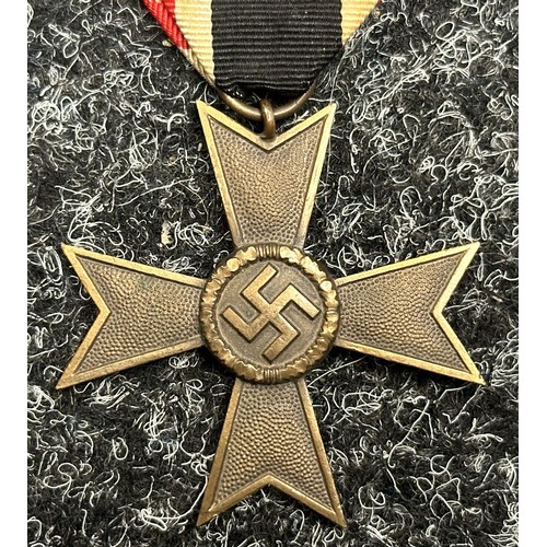 2098 - WW2 Third Reich Kriegsverdienstkreuz 2.Klasse mit Schwertern - War Merit Cross 2nd Class with Swords... 