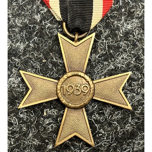 2098 - WW2 Third Reich Kriegsverdienstkreuz 2.Klasse mit Schwertern - War Merit Cross 2nd Class with Swords... 