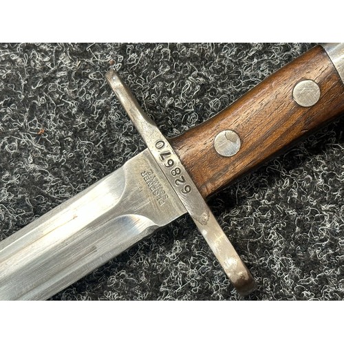 2122 - Swiss M1889 Bayonet with double fullered double edged blade 296mm in length. Maker marked 