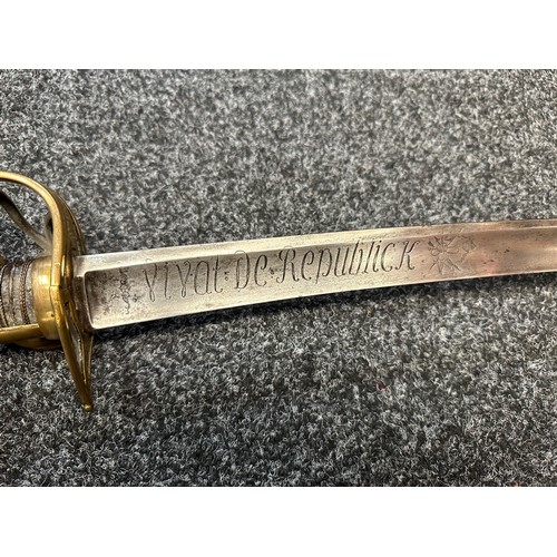 2124 - Napoleonic Era Sabre with curved fullered blade 865mm in length. Engraved to both side of the blade ... 