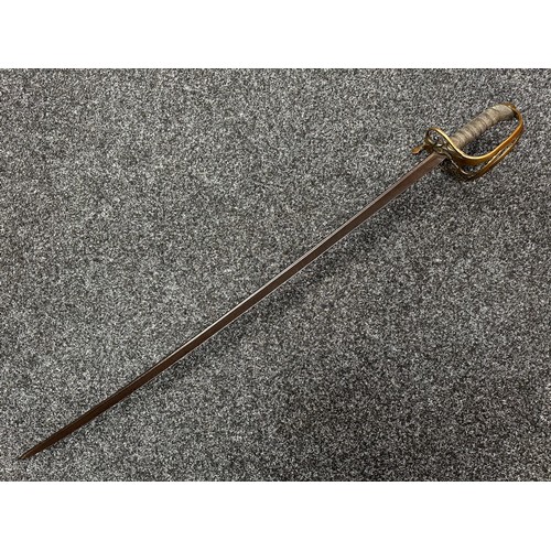 2125 - Victorian British Army Officers 1822 Pattern Sword with pipe backed blade 822mm in length. Brass fol... 