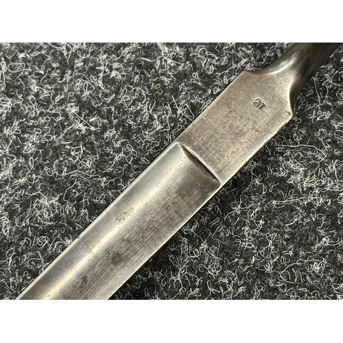 2139 - Socket Bayonet with fullered triangular blade 417mm in length. Inspection marked. Socket numbered G1... 