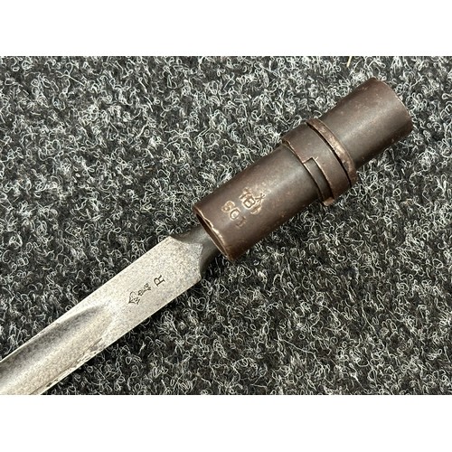 2147 - British Zulu War Era 1876 Pattern Martini Henry Socket Bayonet with triangular fullered blade 545mm ... 