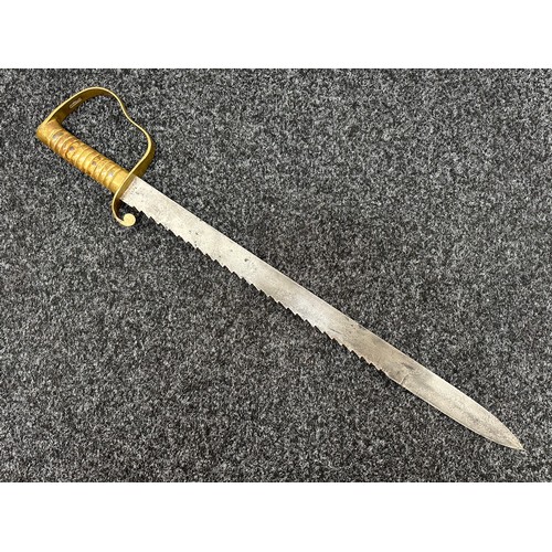 2161 - British 1856 Pattern Pioniers Saw Back Short Sword with saw edge blade 570mm in length. Maker marked... 