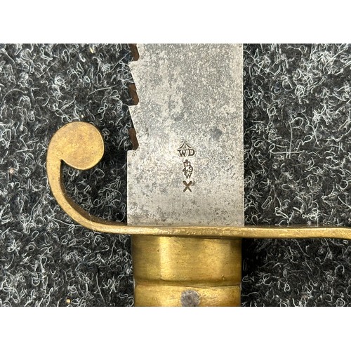 2161 - British 1856 Pattern Pioniers Saw Back Short Sword with saw edge blade 570mm in length. Maker marked... 