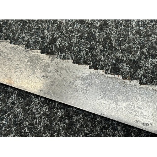 2161 - British 1856 Pattern Pioniers Saw Back Short Sword with saw edge blade 570mm in length. Maker marked... 