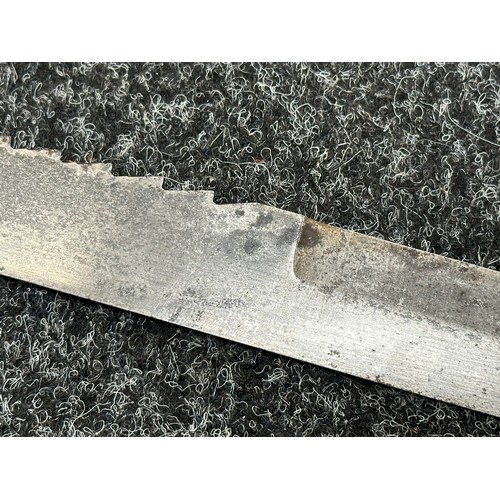 2161 - British 1856 Pattern Pioniers Saw Back Short Sword with saw edge blade 570mm in length. Maker marked... 