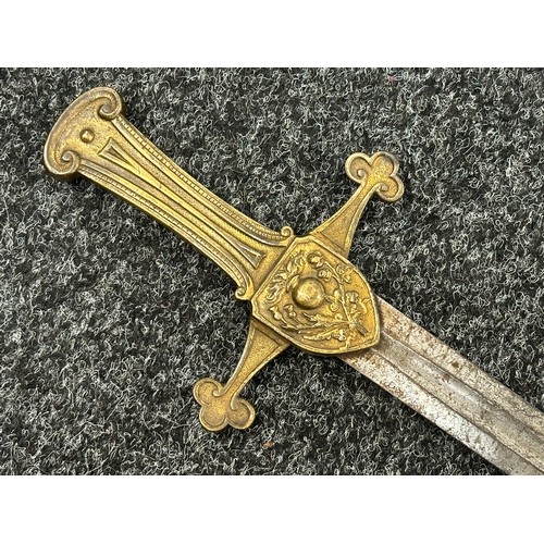 2164 - Britsh 1856 pattern Short Sword with fullered double edged blade 645mm in length, no makers mark. Ca... 