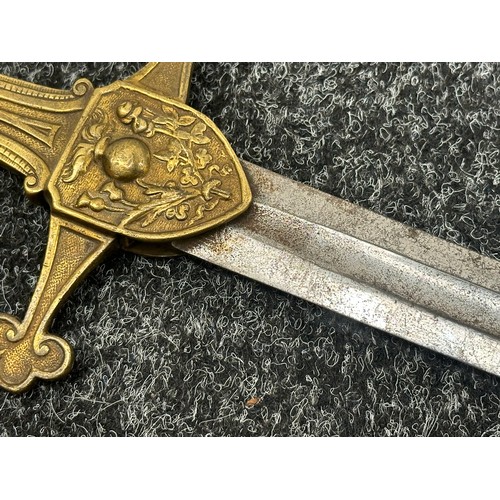 2164 - Britsh 1856 pattern Short Sword with fullered double edged blade 645mm in length, no makers mark. Ca... 