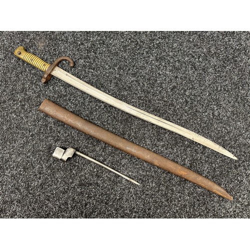 2177 - French 1866 Pattern Chassepot bayonet with fullered single edged blade 575mm in length, dated 1869 o... 