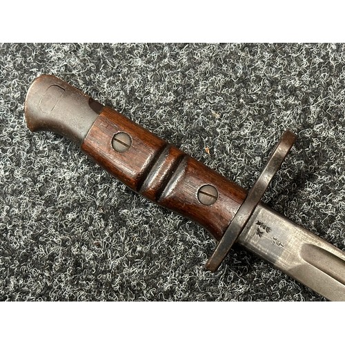 2185 - WW1 British P13 Bayonet with single edged fullered blade 427mm in length, marked 1913 plus maker mar... 