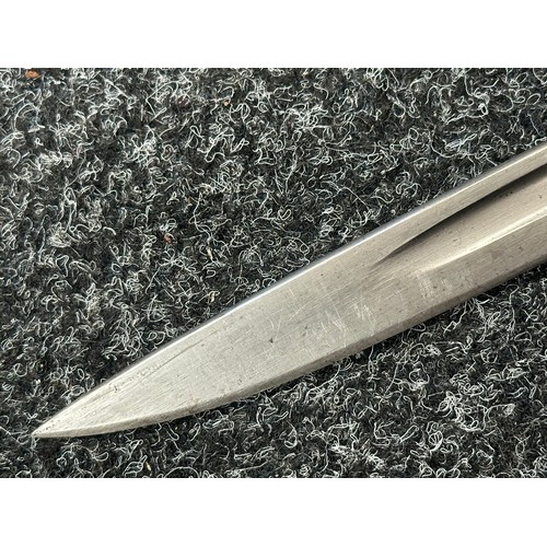 2187 - WW1 British 1907 Pattern Bayonet with single edged fullered blade 433mm in length with makers mark 