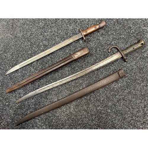 2194 - WW1 British 1907 Pattern Bayonet with fullered single edge blade 430mm in length, maker marked and d... 