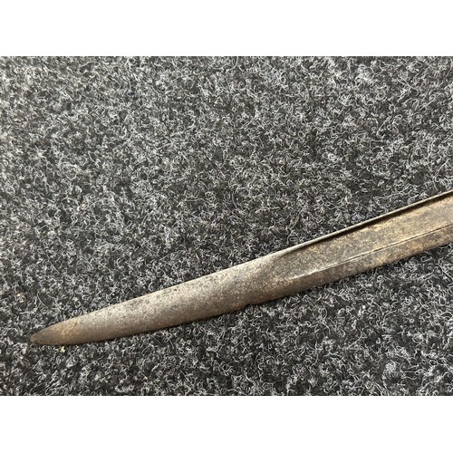 2194 - WW1 British 1907 Pattern Bayonet with fullered single edge blade 430mm in length, maker marked and d... 